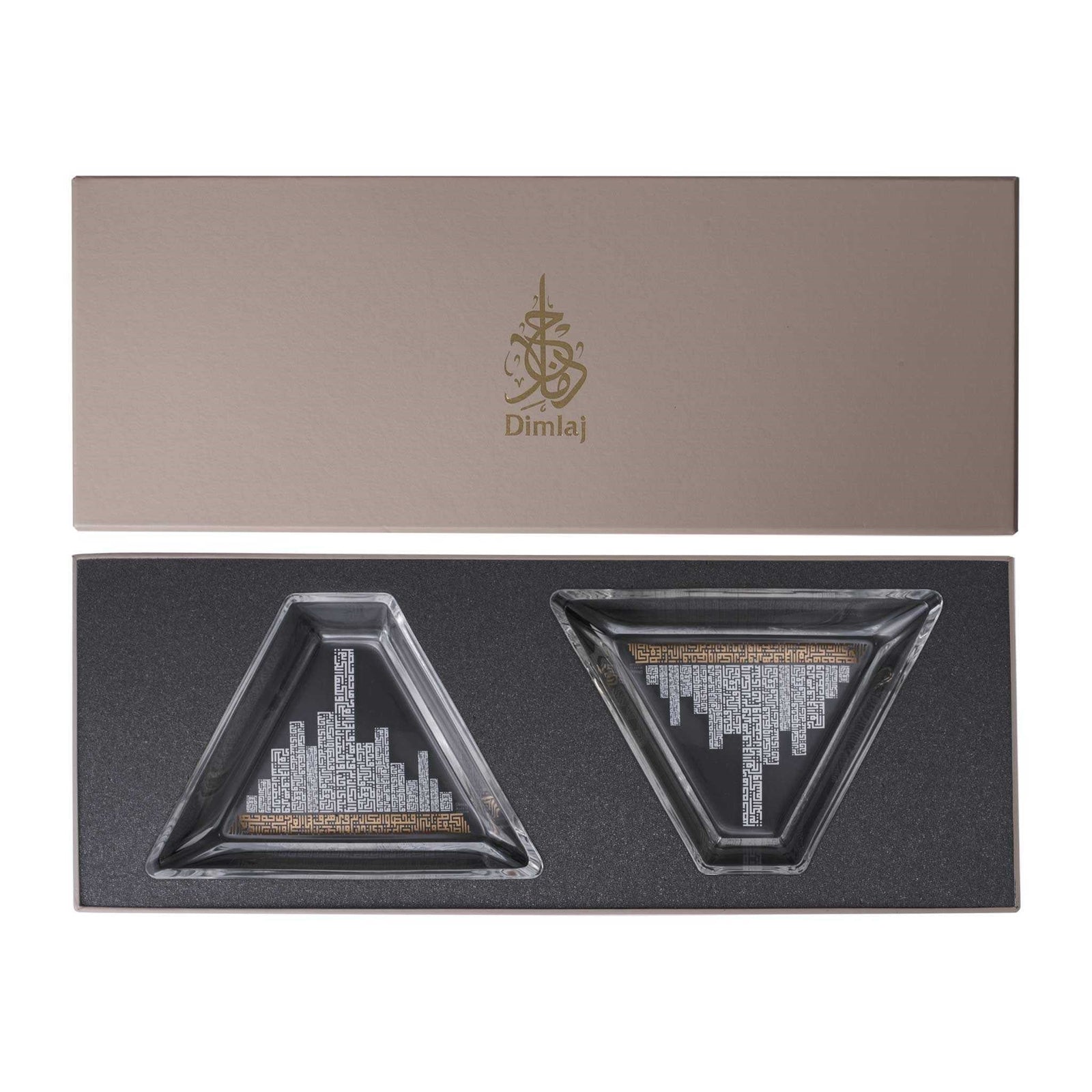 Dimlaj AbrajSet of 2 Pcs Triangular Plates Gold - Premium Plate from Abraj By Dimlaj - Just $200! 